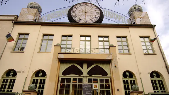 Außenansicht des Leipziger Theaters Schaubühne Lindenfels
