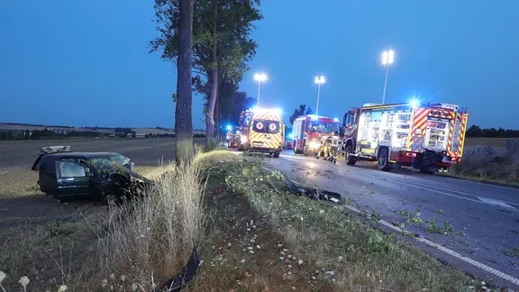 Unfallstelle auf einer Landstraße