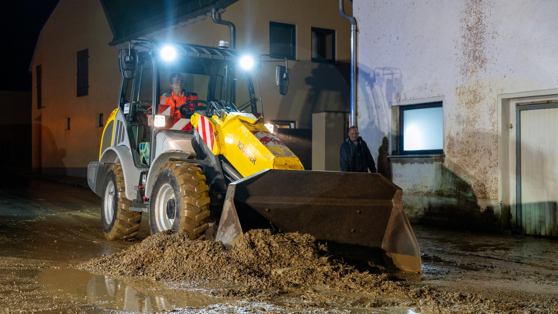 Tornado-Verdacht: Unwetter wütet in Thüringen