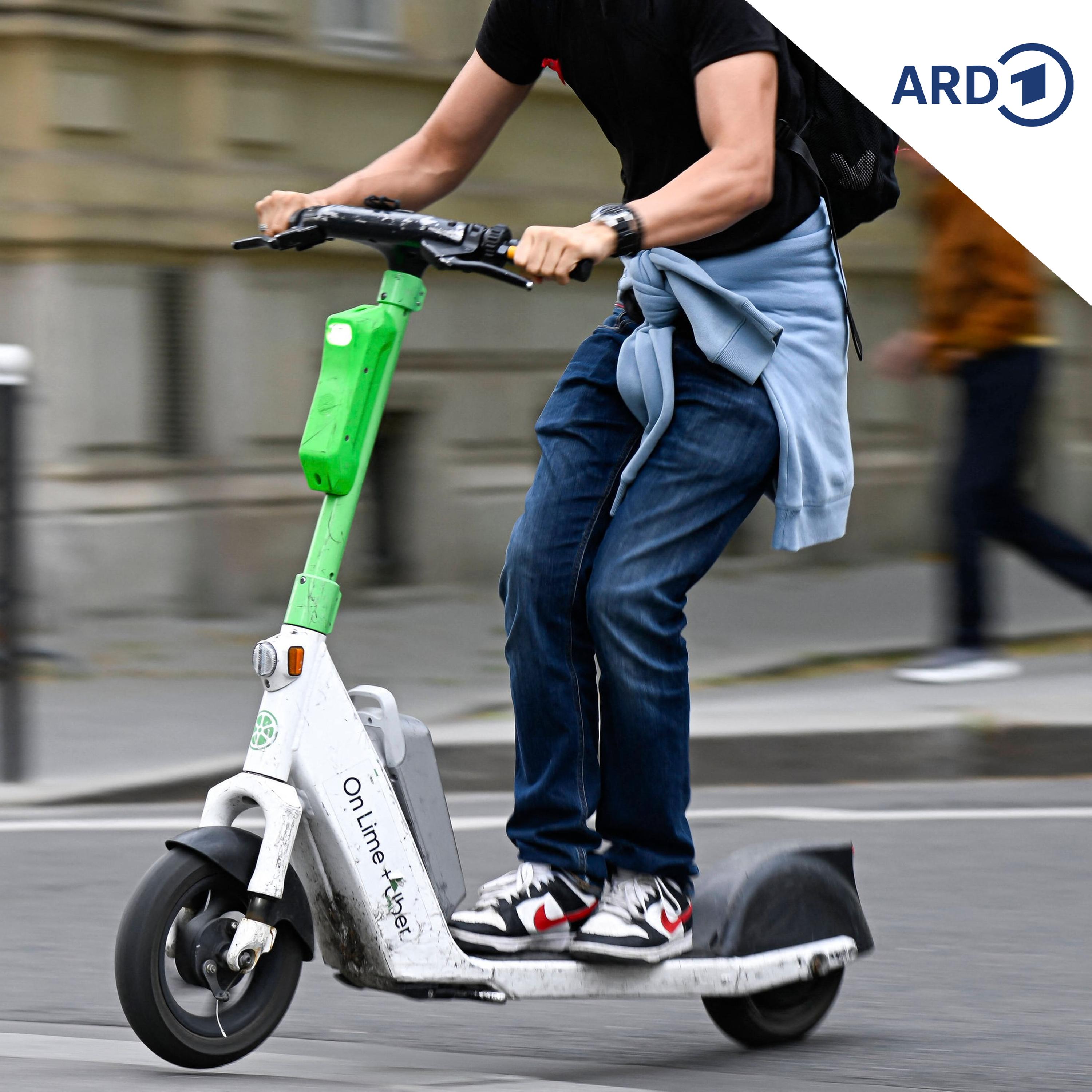 Tschechische Städte wollen E-Scooter strenger regulieren episode artwork