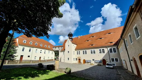 Die Gemeindeveraltung Klipphausen, Hauptsitz für 42 Ortsteile in klipphausen.