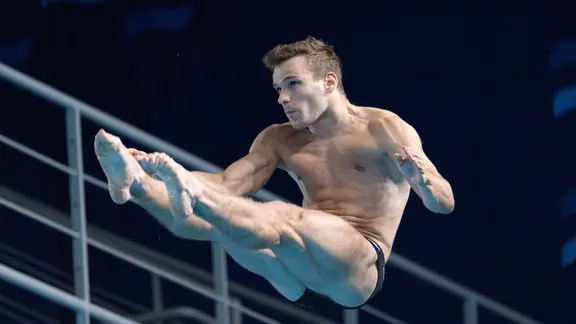 Moritz Wesemann aus Halle gewann auch vom Drei-Meter-Brett EM-Gold.