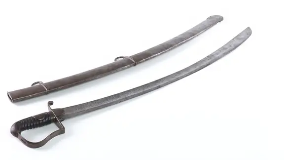 Husarensäbel mit Scheide