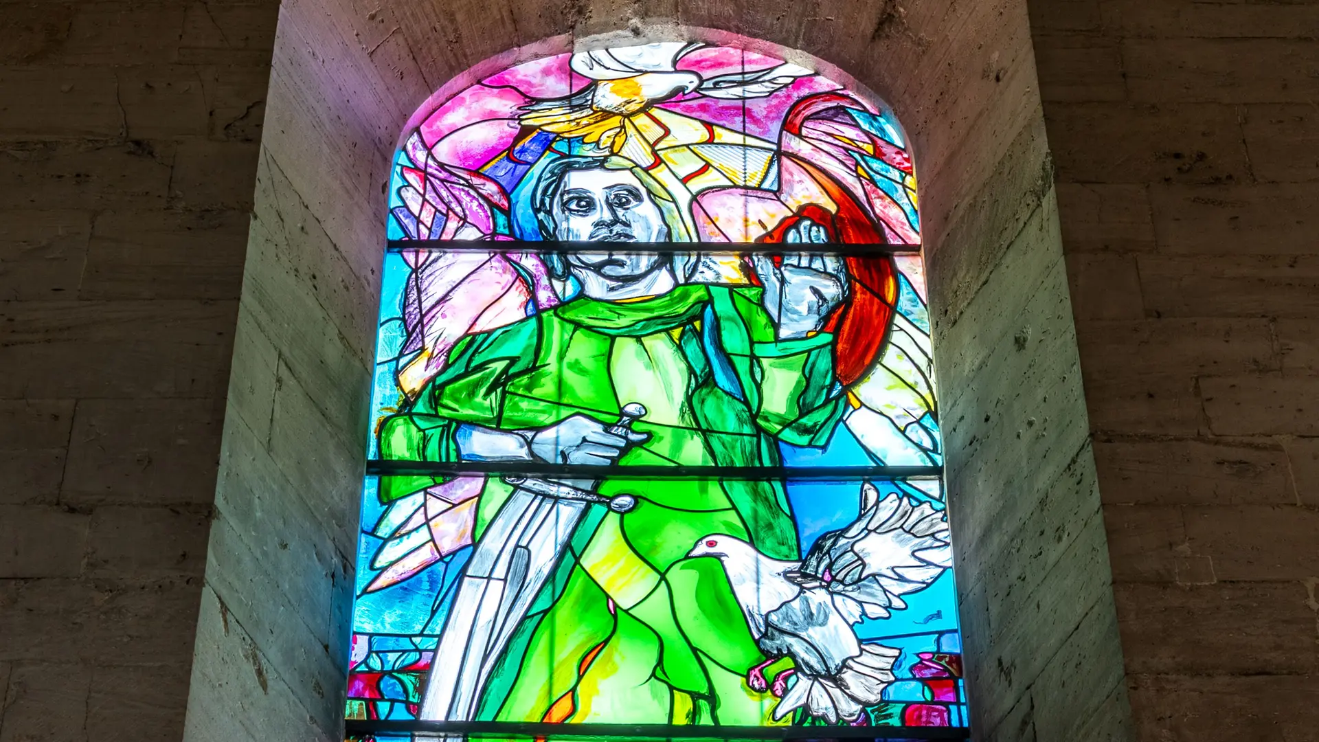 Naumburger Dom: Neue Fenster von "Malerfürst" Markus Lüpertz | mdr.de