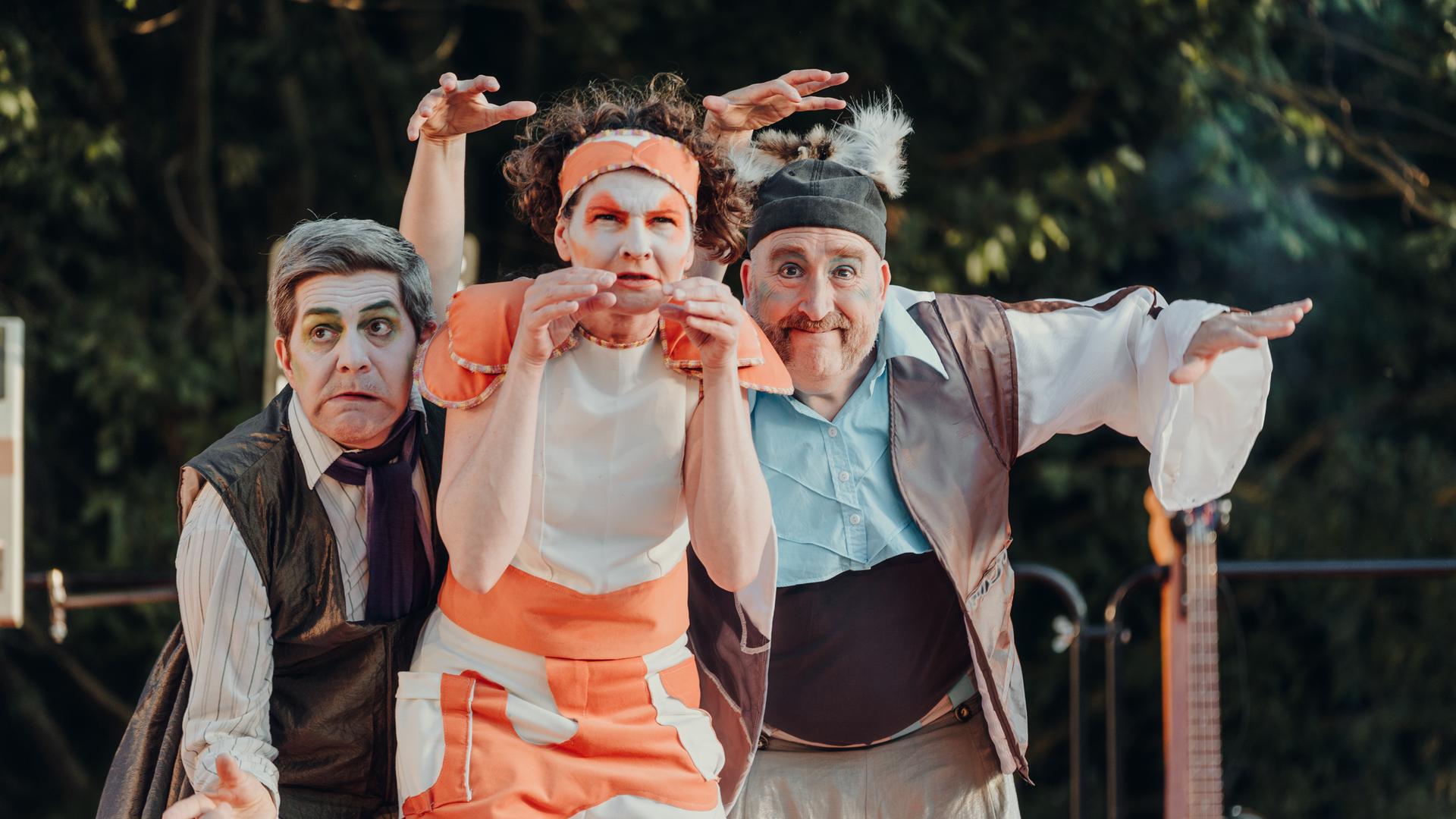 Schauspieler auf einer Bühne. | Foto: Hannah Löwenau