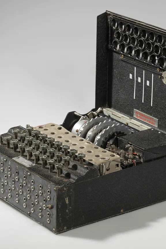 Eine Enigma Chiffriermaschine 