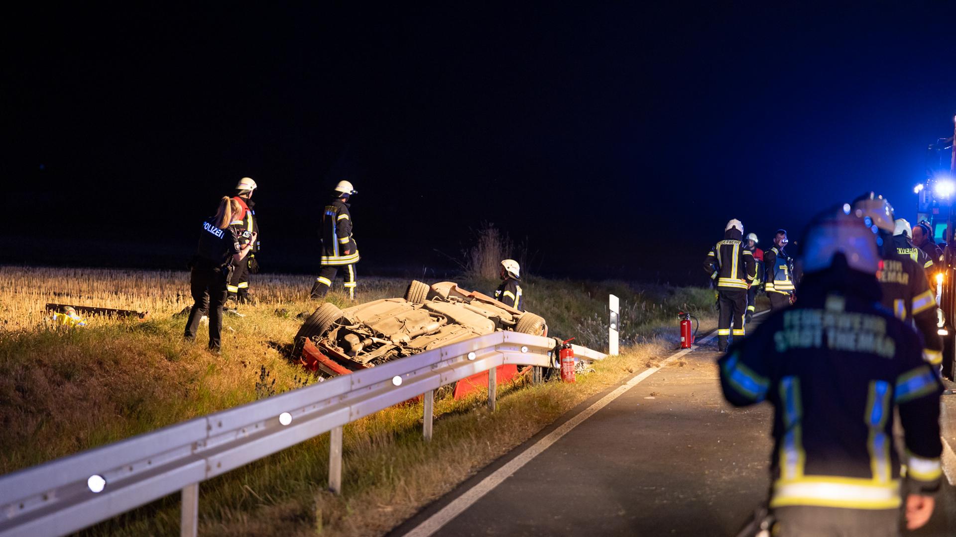 B89 bei Siegritz: Drei Verletzte nach schwerem Unfall