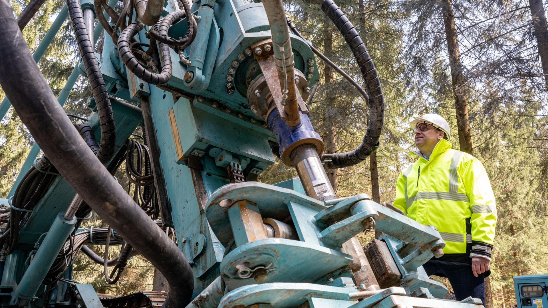 Zinnbergbau: Saxore und Wismut loten Zusammenarbeit aus Zinnbergbau: Saxore und Wismut loten Zusammenarbeit aus