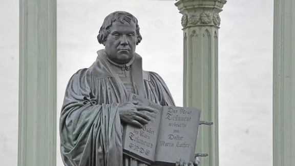 Ein Lutherdenkmal.