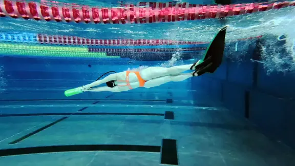 Flossenschwimmerin