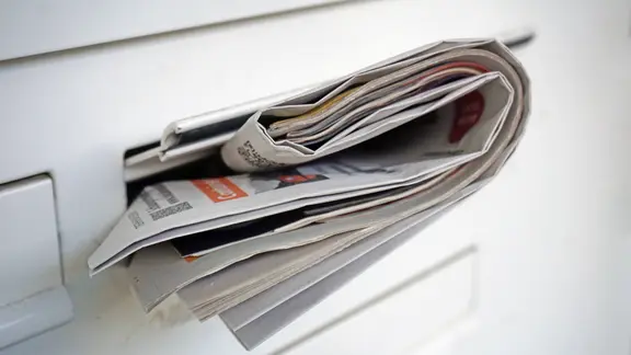 Symbolbild Werbung im Briefkasten