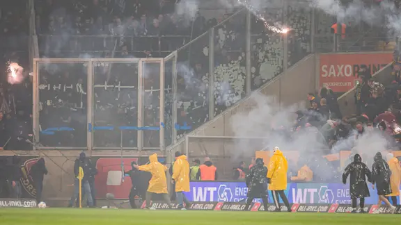 Dynamo - Hertha Ausschreitungen
