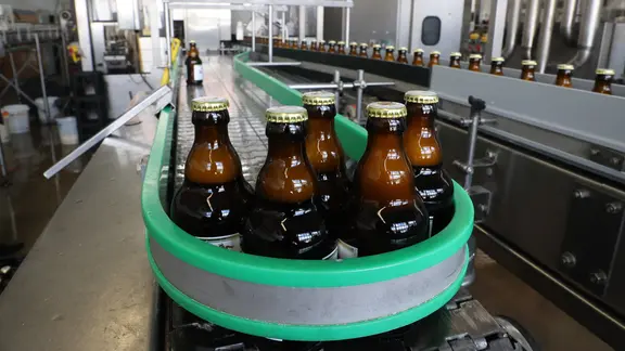Bierflaschen in einer Thüringer Brauerei