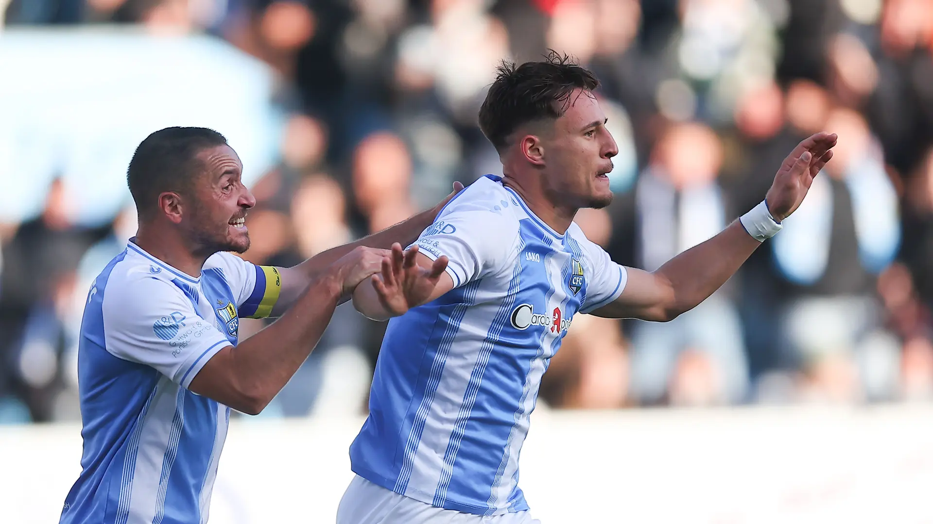 Chemnitzer FC entreißt Rot-Weiß Erfurt die Tabellenführung im Spitzenspiel