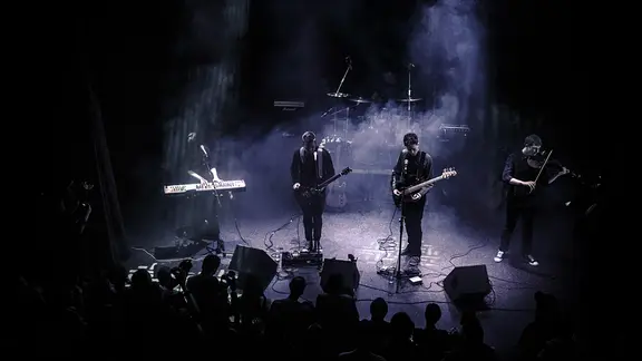 Die Band Kauan auf der Bühne