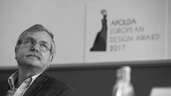 Der Leiter des Kunsthauses Apolda, Hans-Jürgen Giese.
