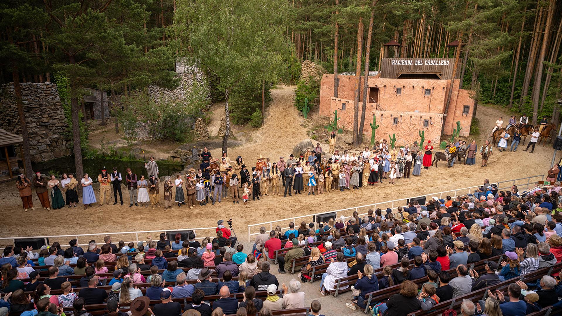 Nach Unwetterschäden: Felsenbühne Rathen weicht auf Waldbühne Bischofswerda aus