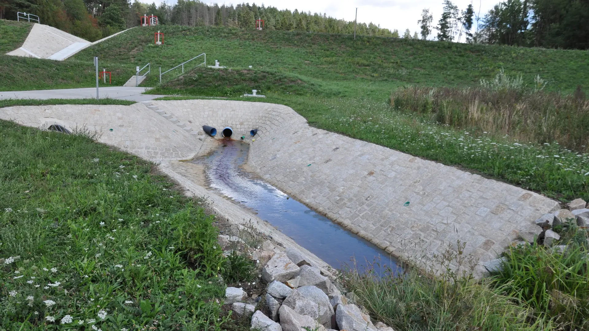 Thüringen saniert DDR-Kleinspeicher als Löschwasser- und Hochwasserschutz