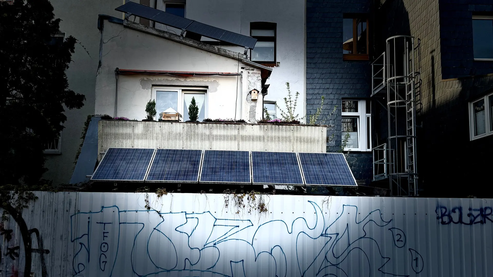 Strom-Blackout durch Solar-Infarkt? Warum wir keine Angst vor der Sonne ...