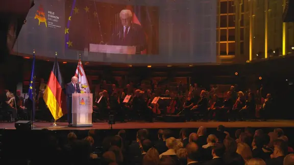 Festhakke in Bremen, Steinmeier am Mikrofon