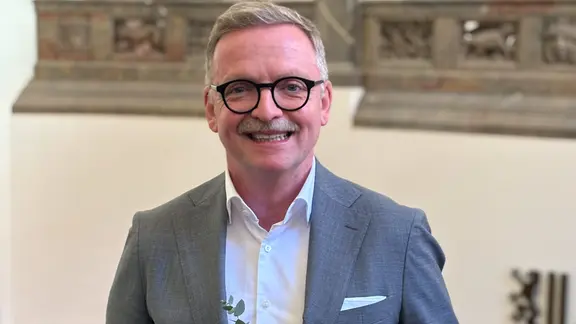 Peter Heilker, designierter Intendant der Oper Leipzig ab 2028/29, nach seiner Wahl am 29. April 2026 durch den Leipziger Stadtrat