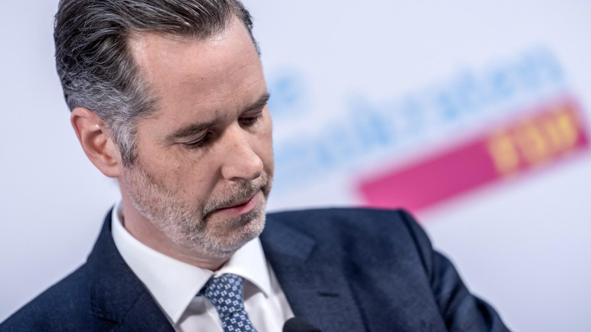 FDP-Spitze um Drr rumt vorerst das Feld  SPD-Chefs Klingbeil und Bas  wollen bleiben | mdr.de