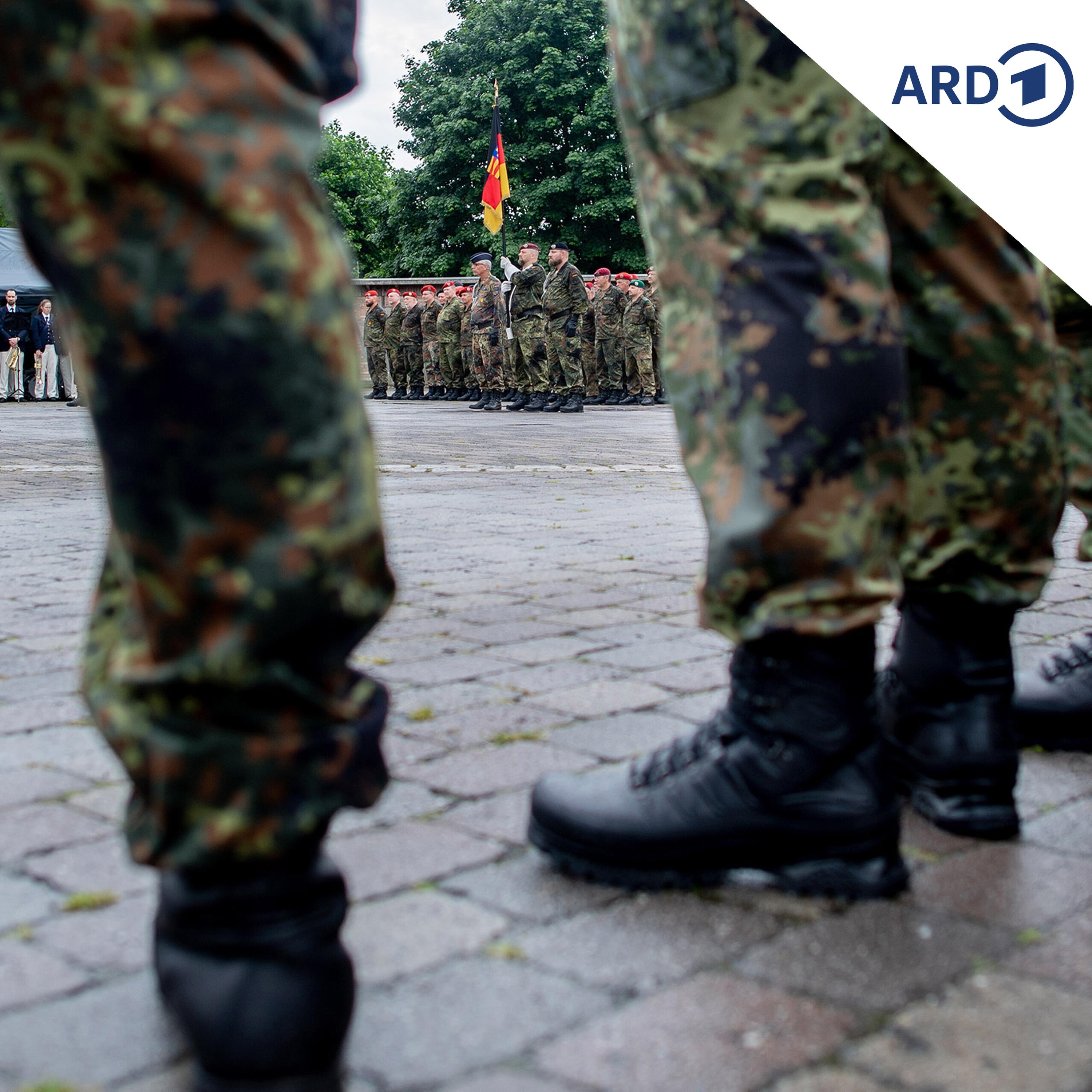 Bundeswehr-Reservisten in Unternehmen: Müssen Arbeitgeber sie freistellen? episode artwork