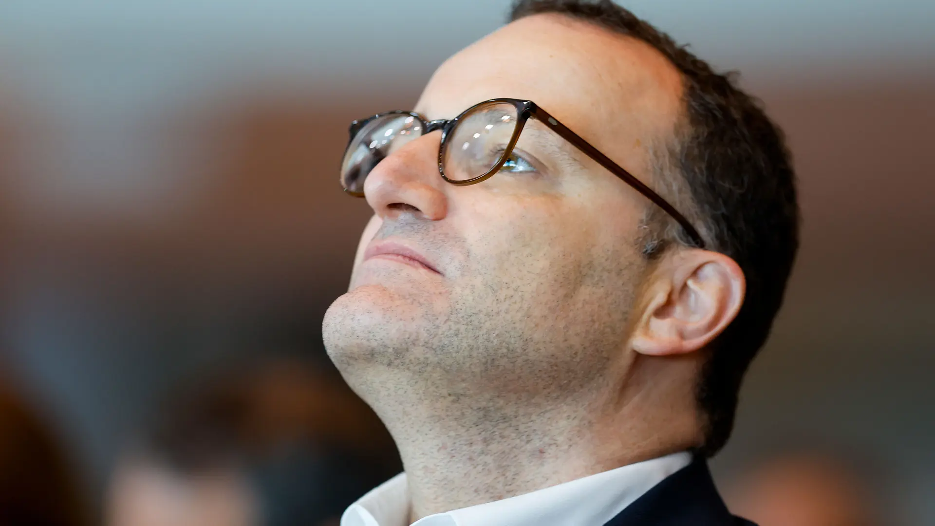 Unions-Fraktionschef Jens Spahn tritt nach Debatte um Leihmutter zurück