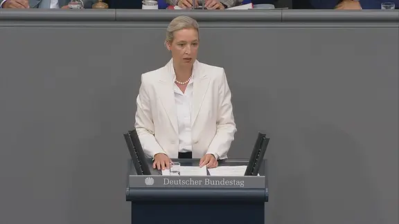 Alice Weidel am Rednerpult