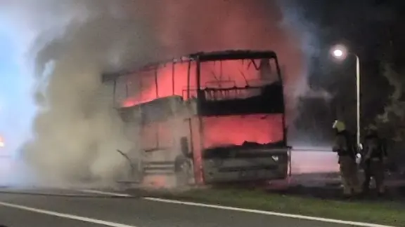 Brennender Bus