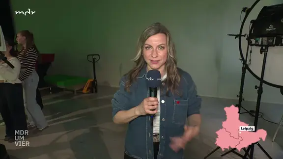 MDR-Reporterin Jenna von Thäne berichtet vom Girls Day im MDR in Leipzig.