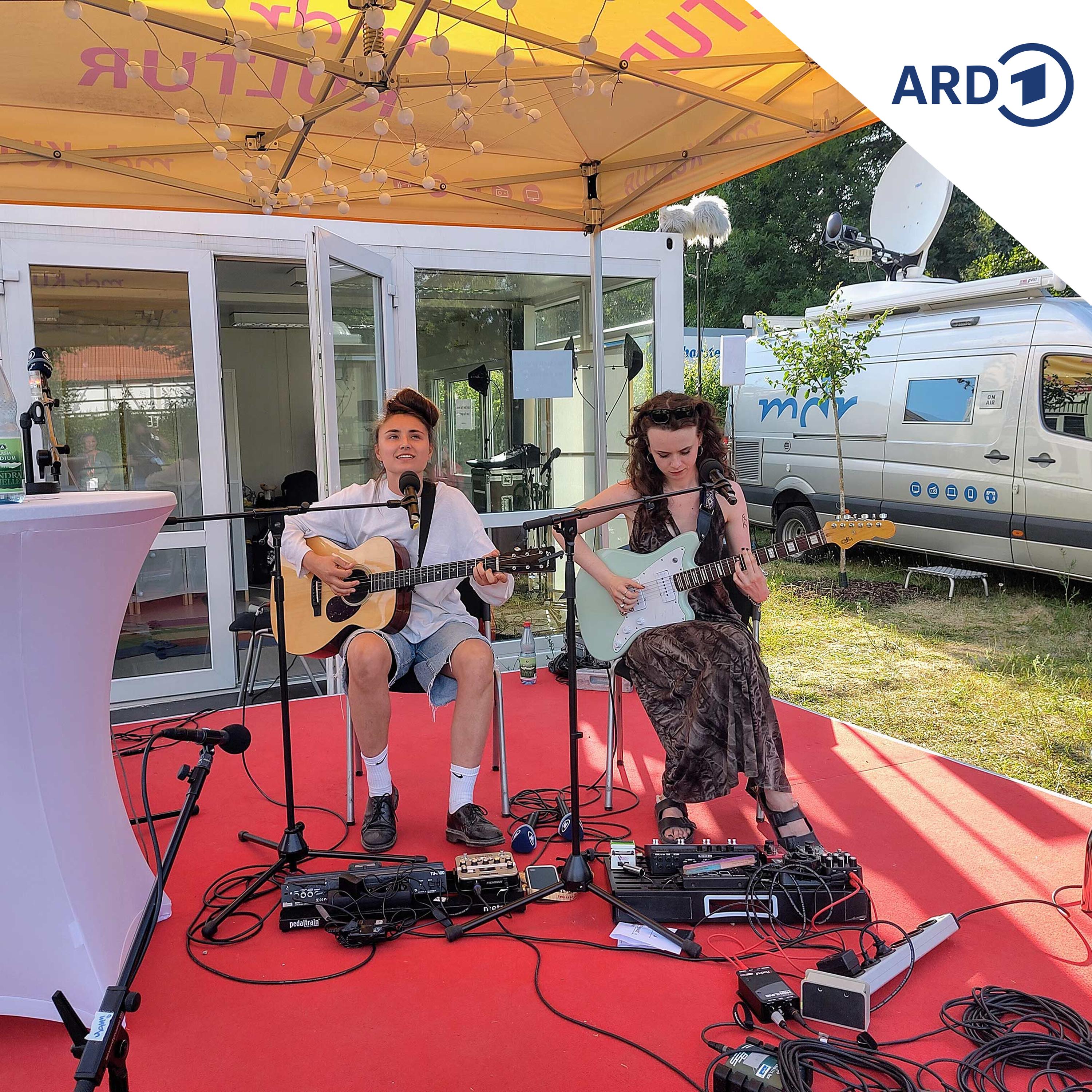 Kids with Buns zu Gast bei MDR KULTUR episode artwork