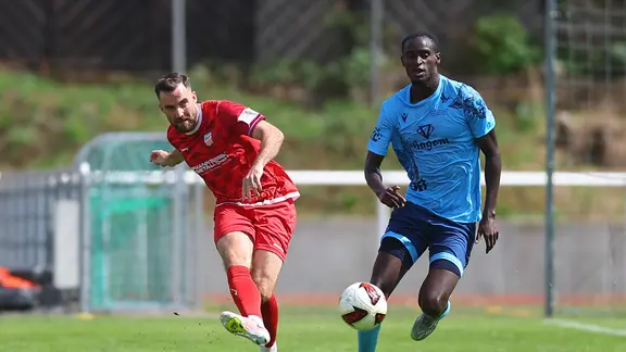Rot-Weiß Erfurt erobert sich in Greifswald die Regionalliga-Spitze zurück
