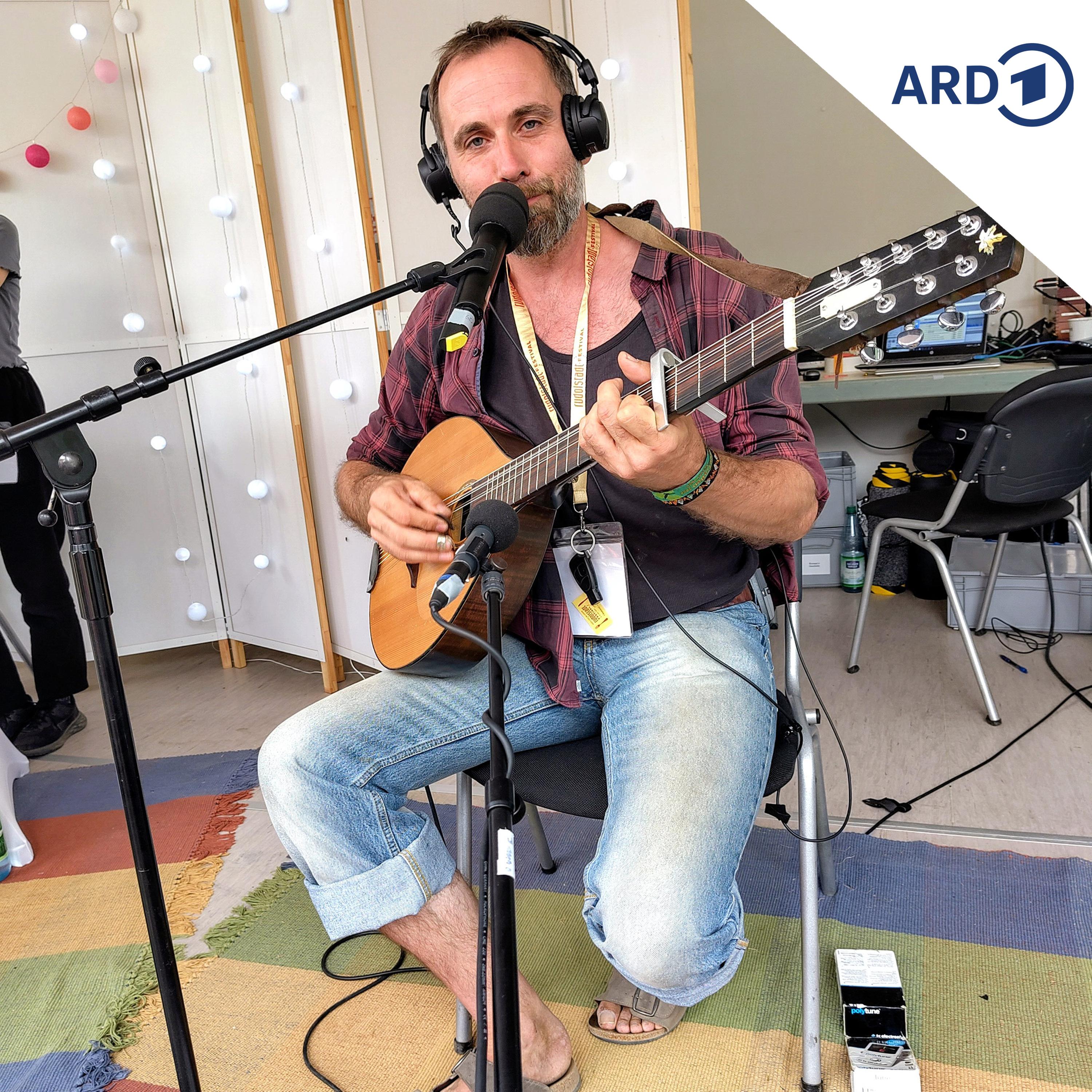 Nico Schneider zu Gast bei MDR KULTUR episode artwork