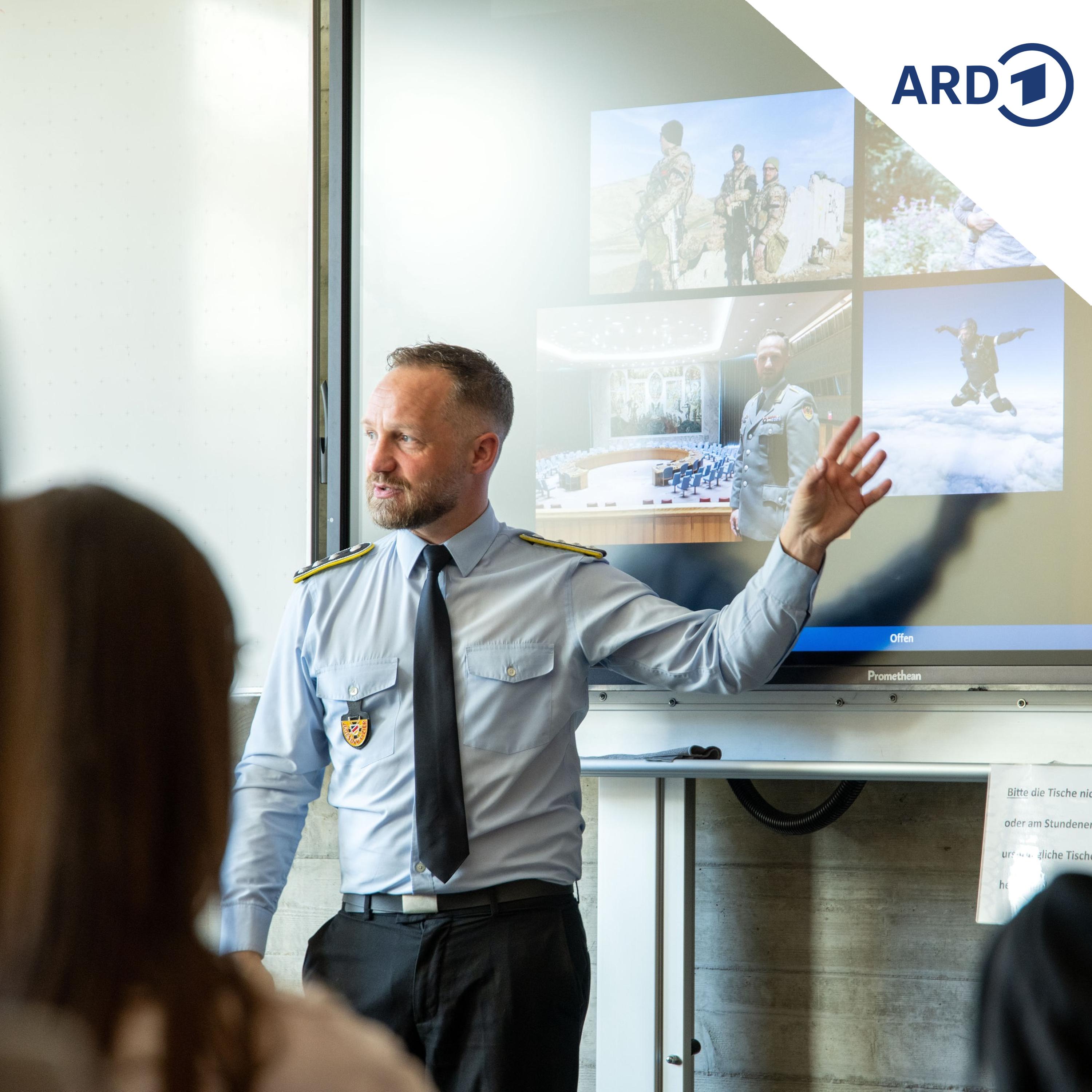 Bundeswehr informiert an Schulen zu Ukraine-Krieg episode artwork