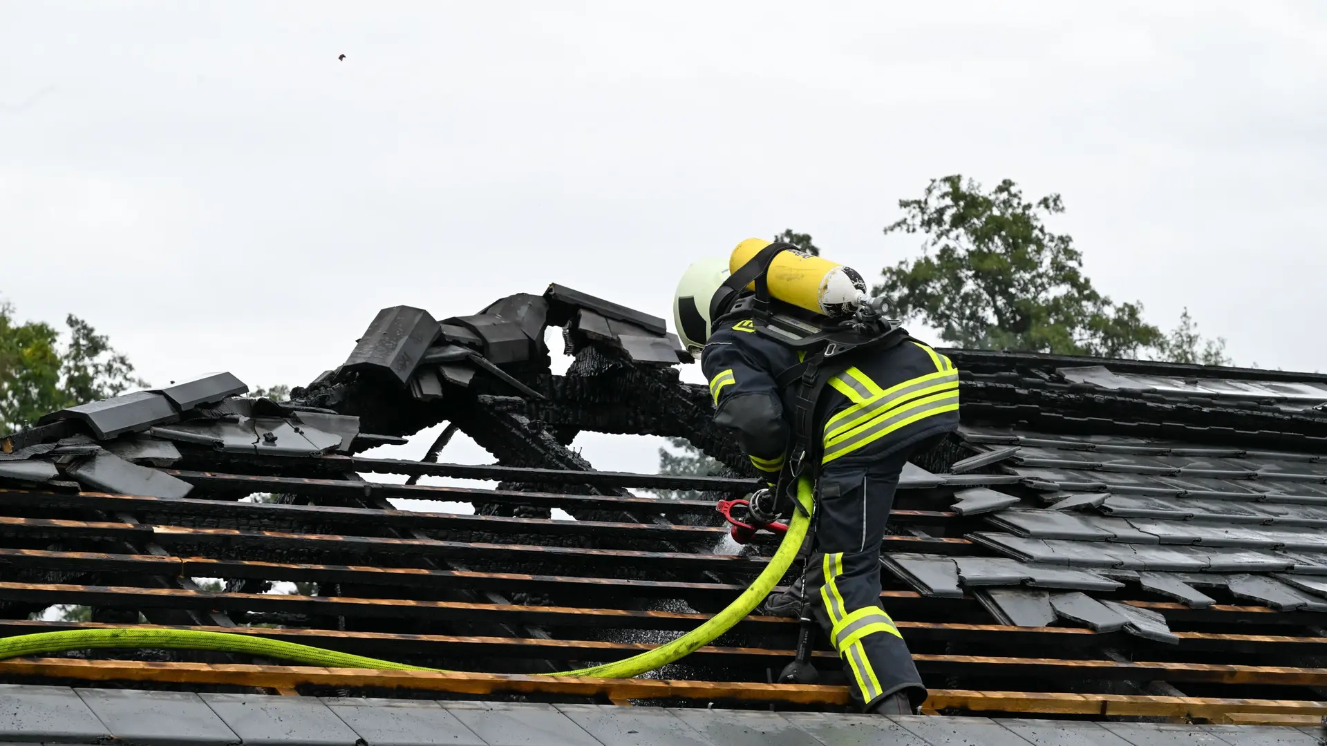 Hoher Sachschaden nach Brand in Herwigsdorf