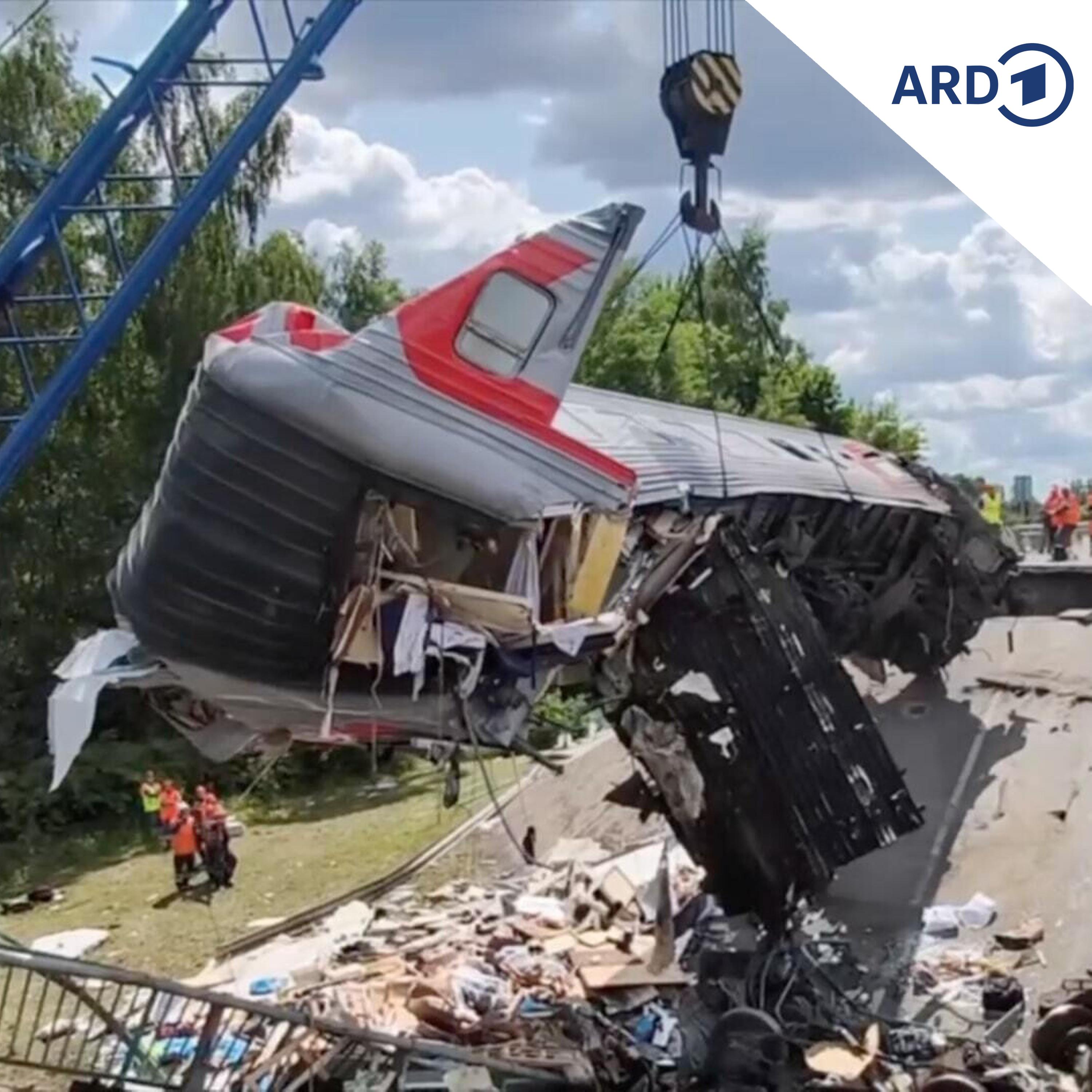 Zerstörte Brücken: Putin wirft Ukraine Terror vor episode artwork