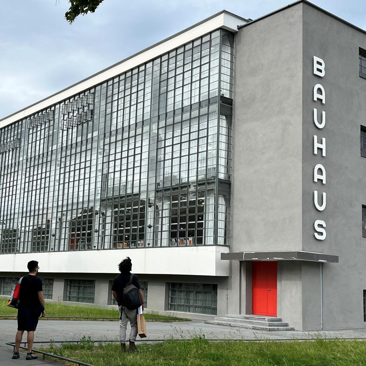 Bauhaus Dessau: Jubilum erreicht Hhepunkt  mit zwei neuen Ausstellungen  | mdr.de
