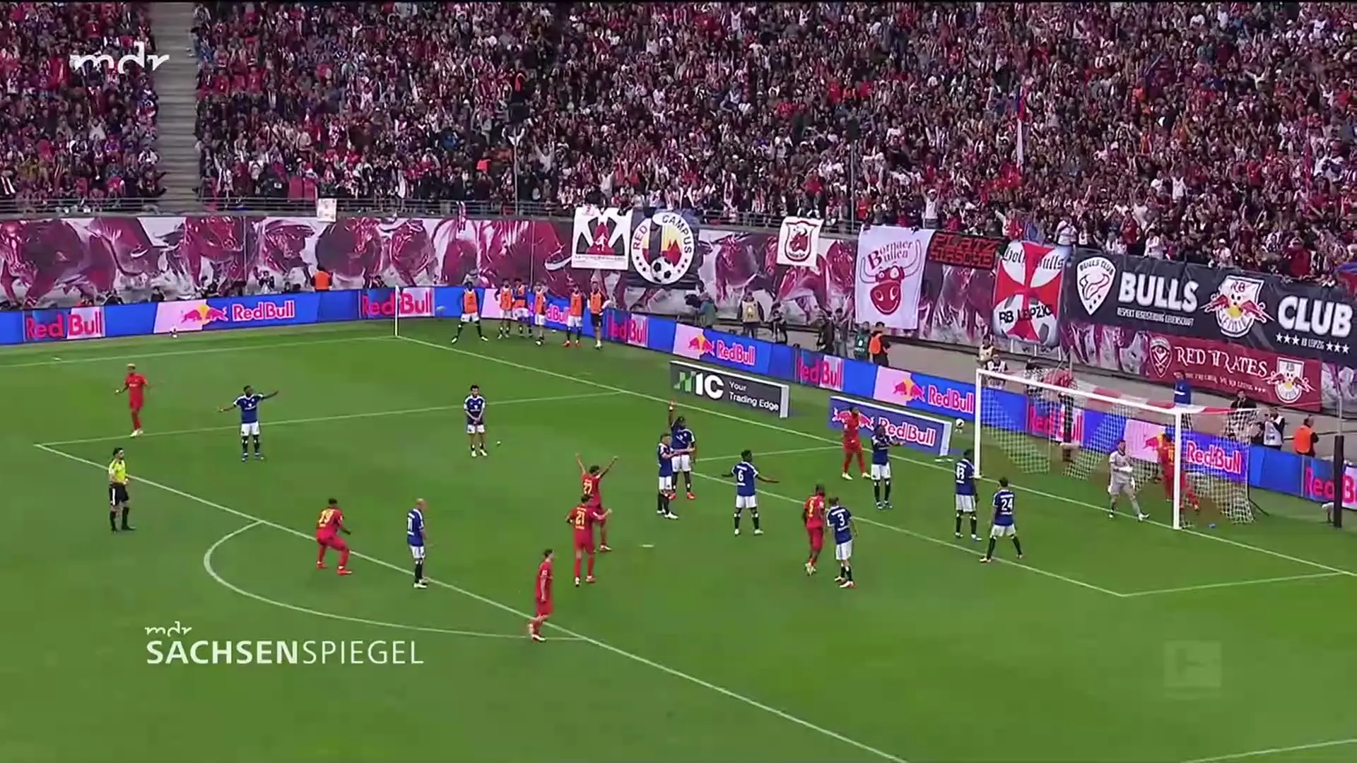 RB Leipzig meldet sich mit 5:0-Sieg zurück | mdr.de