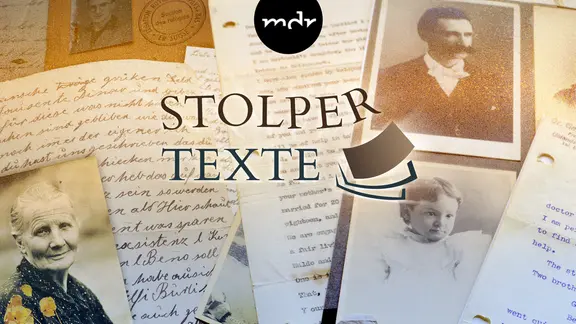 Cover des Podcasts "Stolpertexte": alte Briefe und Fotos liegen aufeinander