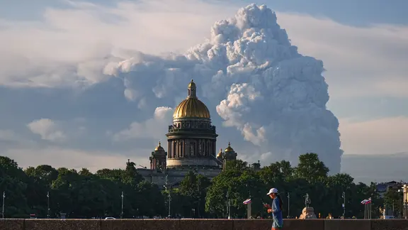 Lagerhausbrand in Sankt Petersburg