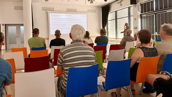 Infoveranstaltung der Bahn in Greußen zum Ausbau der Strecke Nordhausen-Erfurt