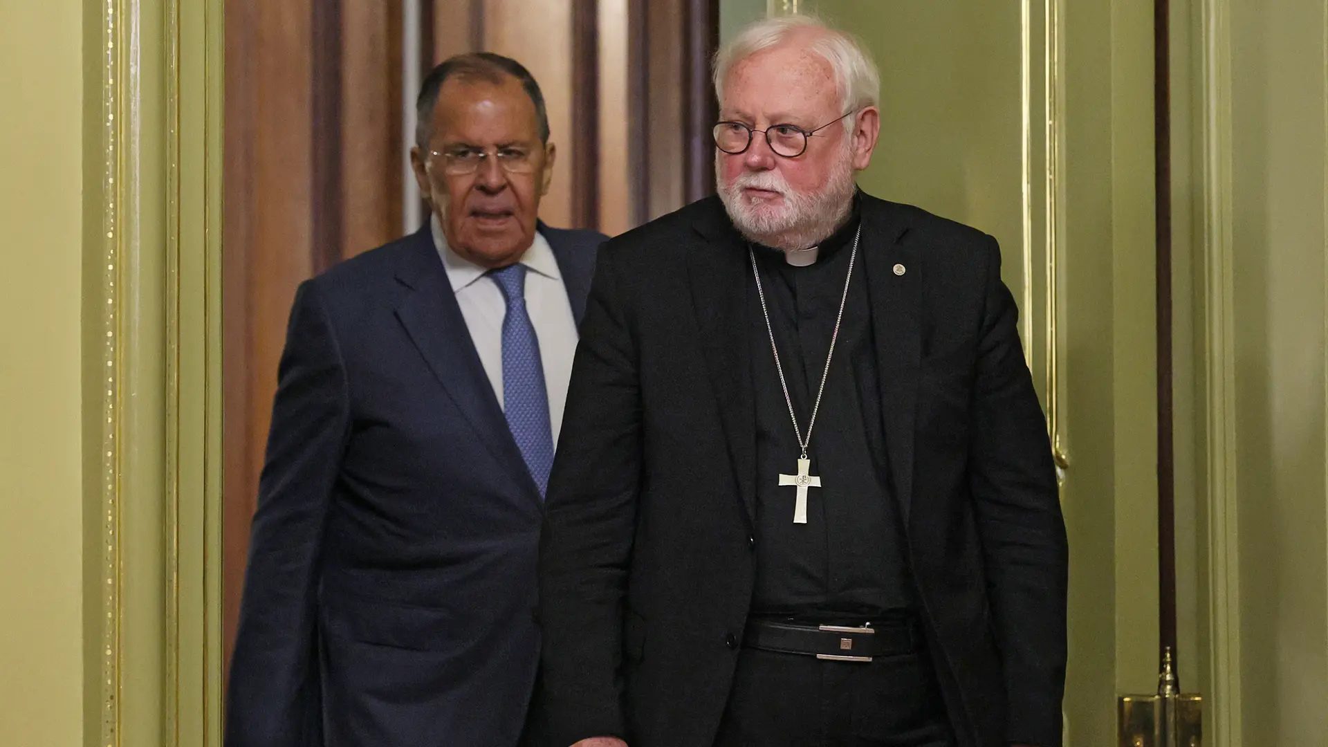 Ukraine-News: Chef-Diplomat des Vatikan feiert Messe in Moskau